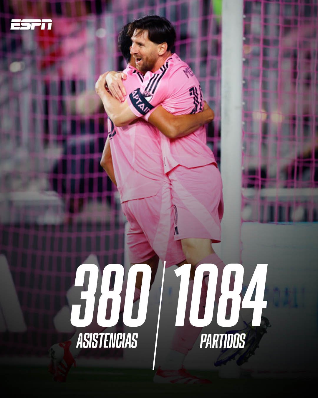 kaiyun-切尔西观众热烈欢呼！，梅西迎来五赛季出色发挥观众掌声雷动(曼联打切尔西回放)