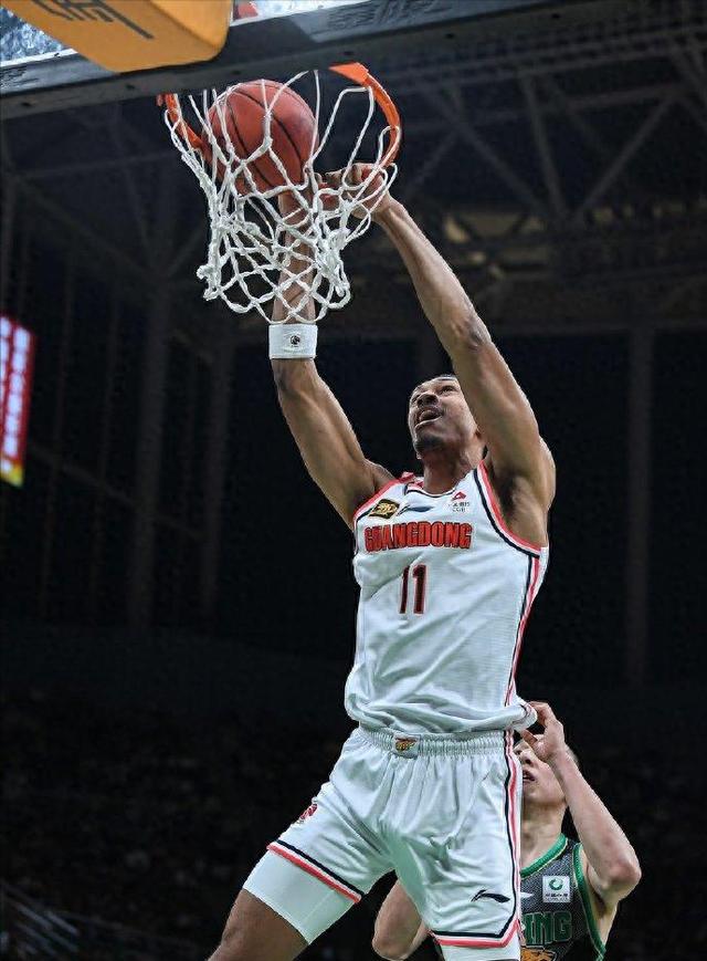 开云体育官网-亚冠赛前走向成谜；广东宏远遗憾出局；赛场秩序良好；阵容厚度经受考验(广东宏远队最新消息今天比赛结果)