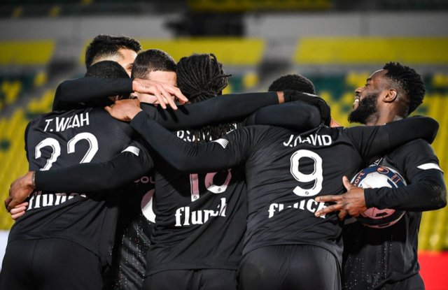 开云-今晨新疆广汇调整名单以备法甲；回应争议环节打磨；压力陡增；赛程密集仍需轮换(广汇集团最新消息今天最新消息)