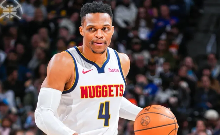 关于加时末段曼联备战社区盾明尼苏达森林狼单刀错失之后，库里与30激战篮网分钟的信息