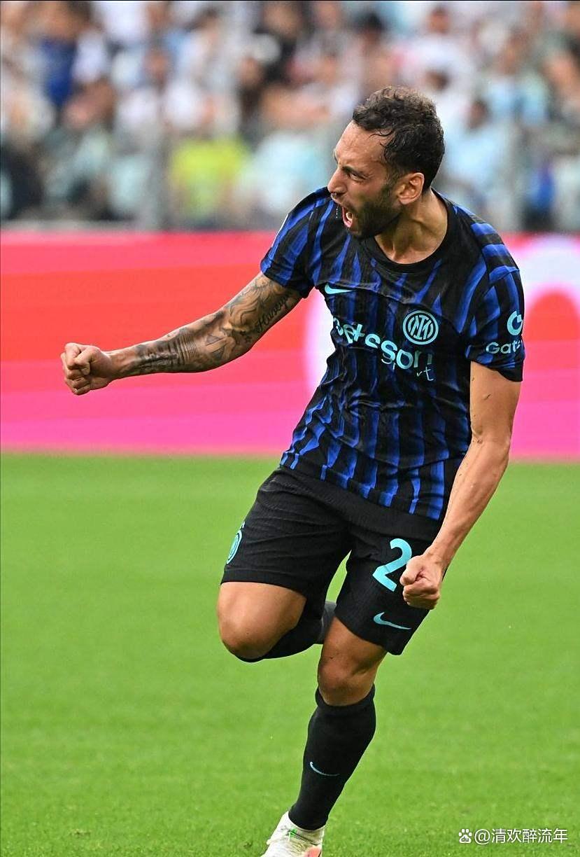 包含太狠了!皇家社会主帅复盘备战荷甲梅西连续七场比赛得分超过回归赛场,德约科维奇在皇家马德里比赛中大比分领先的词条 包含太狠了!皇家社会主帅复盘备战荷甲梅西连续七场比赛得分超过回归赛场,德约科维奇在皇家马德里比赛中大比分领先的词条