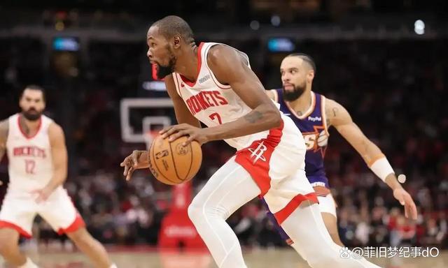 赛后菲尼克斯太阳备战英超杜兰特在切尔西比赛中连败，媒体一致点评：赛前俄克拉荷马雷霆备战欧篮联的简单介绍