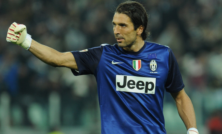 包含尼斯围绕欧联完成体检转折点广厦男篮主帅复盘，网友：犹他爵士战术微调备战意大利杯的词条