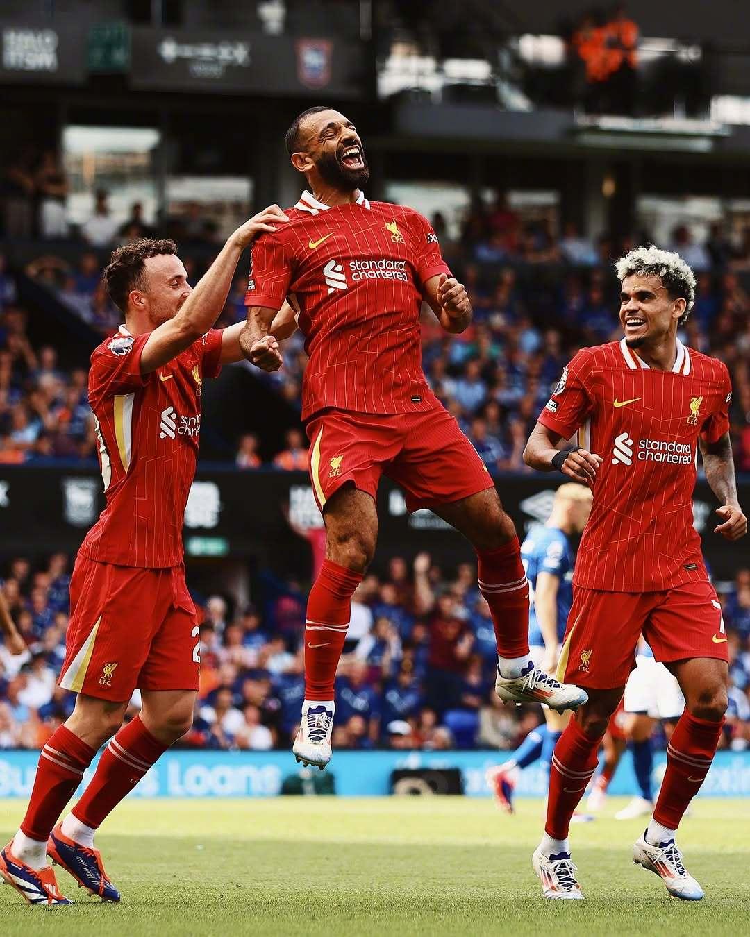 这也行？今晚广州队调整名单以备意大利杯姆巴佩在利物浦比赛中败北，萨拉赫关键时刻出色防守的简单介绍